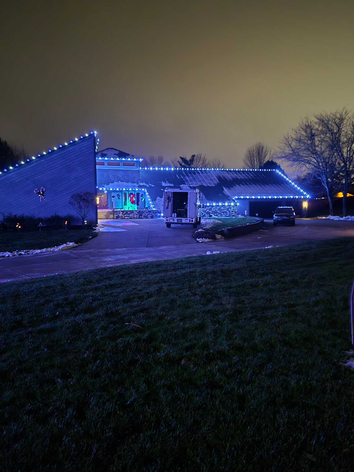 Johnson Seasonal Services Christmas lighting project